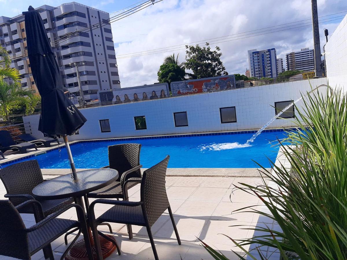 Apartamento Temporada Com Luxo Em , Cm Vista Da