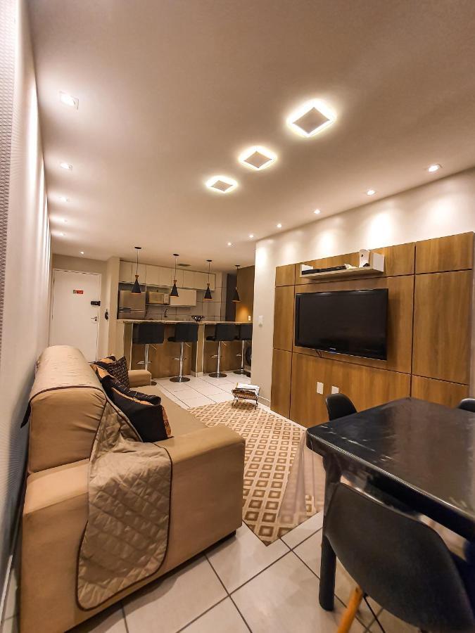 Apartamento Temporada Com Luxo Em , Cm Vista Da